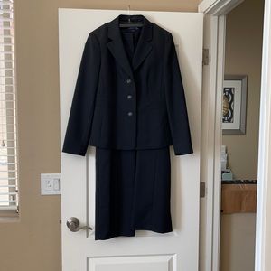 Evan-Picone Pant Suit